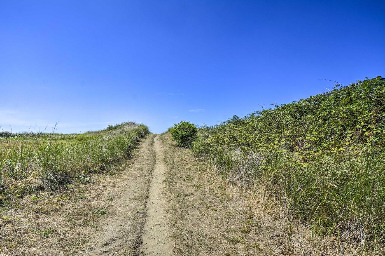 Coastal Pnw Gem With Hot Tub - Walk To Beach! Grayland Zewnętrze zdjęcie